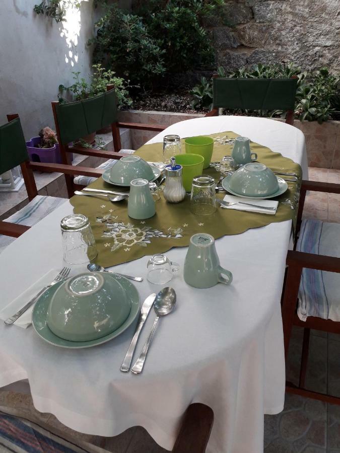 Bed and Breakfast La Collina Dei Ciliegi Sarule Экстерьер фото